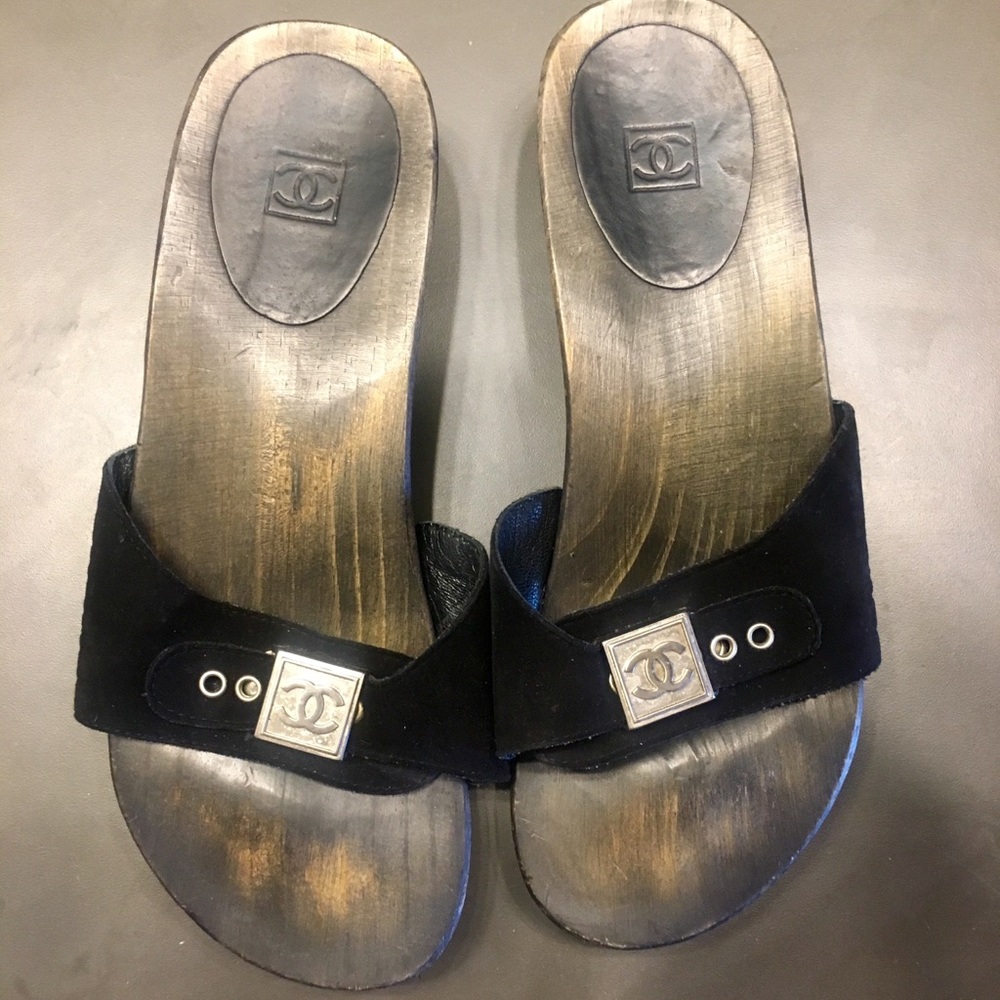 Chanel Slides